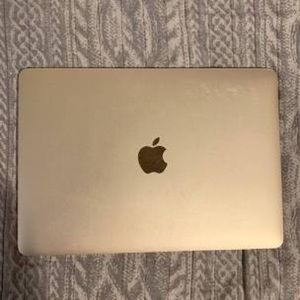 Apple MacBook Pro 12 gold